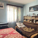 Bumbesti Jiu, Central